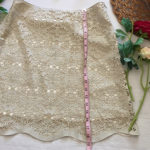 Zara Woman Skirt-i3 - Picture 6 of 8